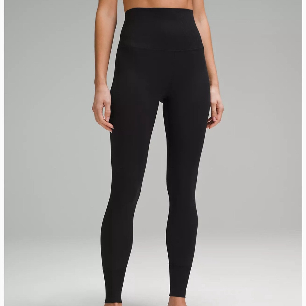 lululemon black legging size 10